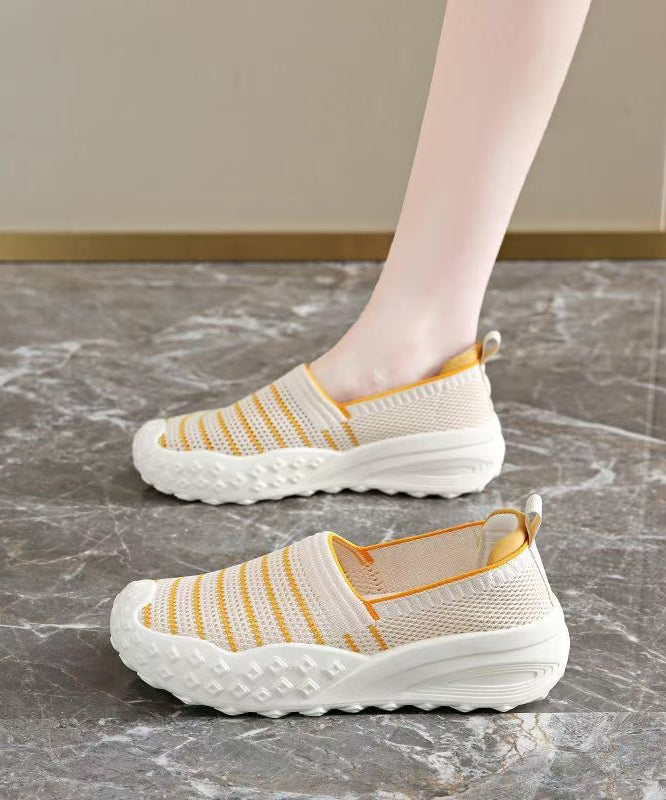 Yellow Breathable Mesh Flat Shoes For Splicing
