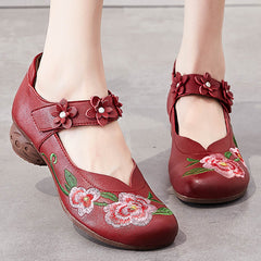Vintage Floral Embroidery Leather Casual Shoes
