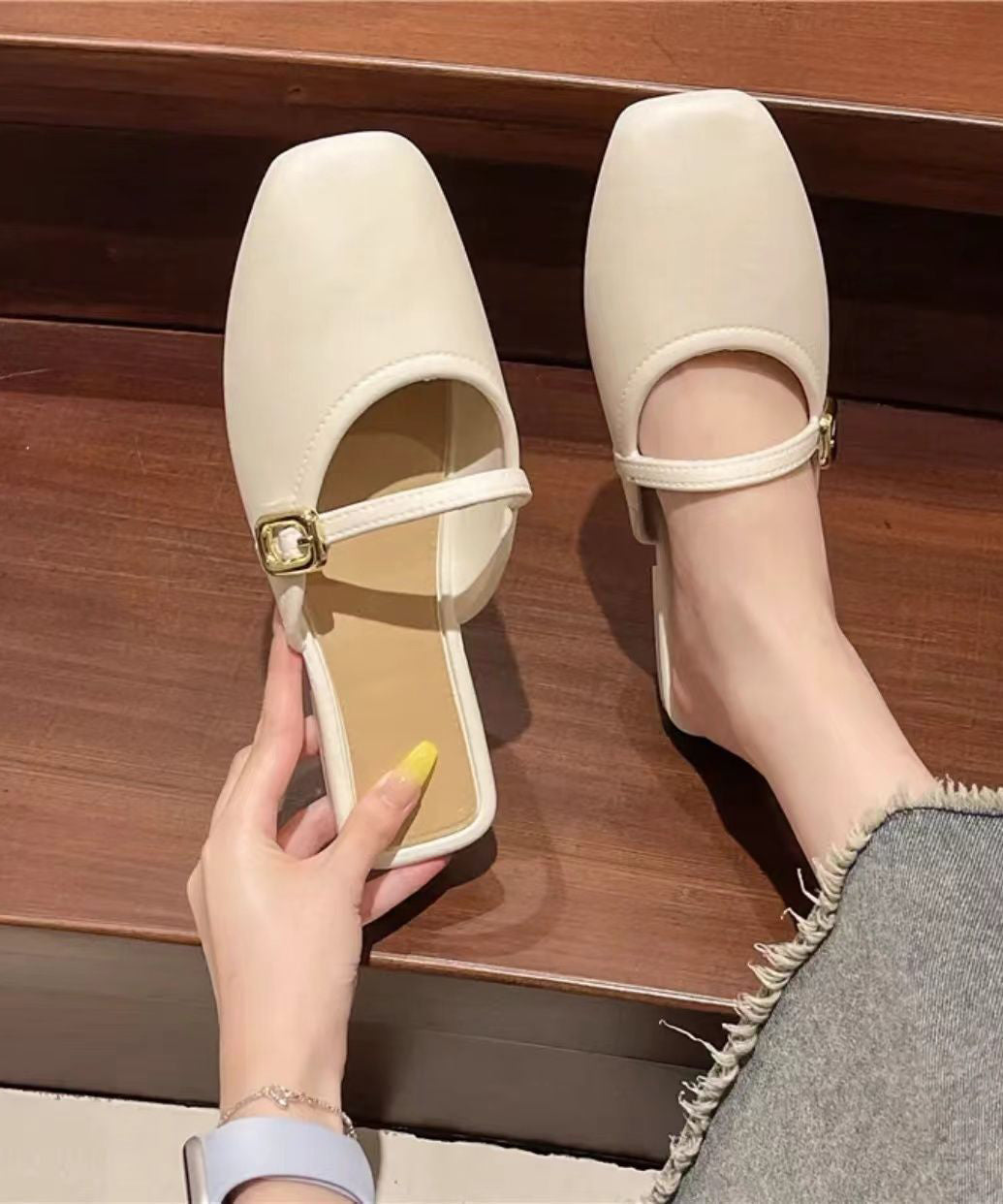 Black Comfortable Splicing Faux Leather Slide Sandals