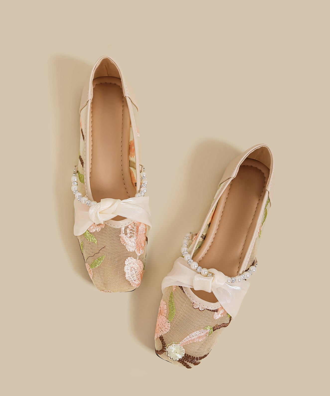 Retro Pink Embroidered Splicing Flat Shoes For Women