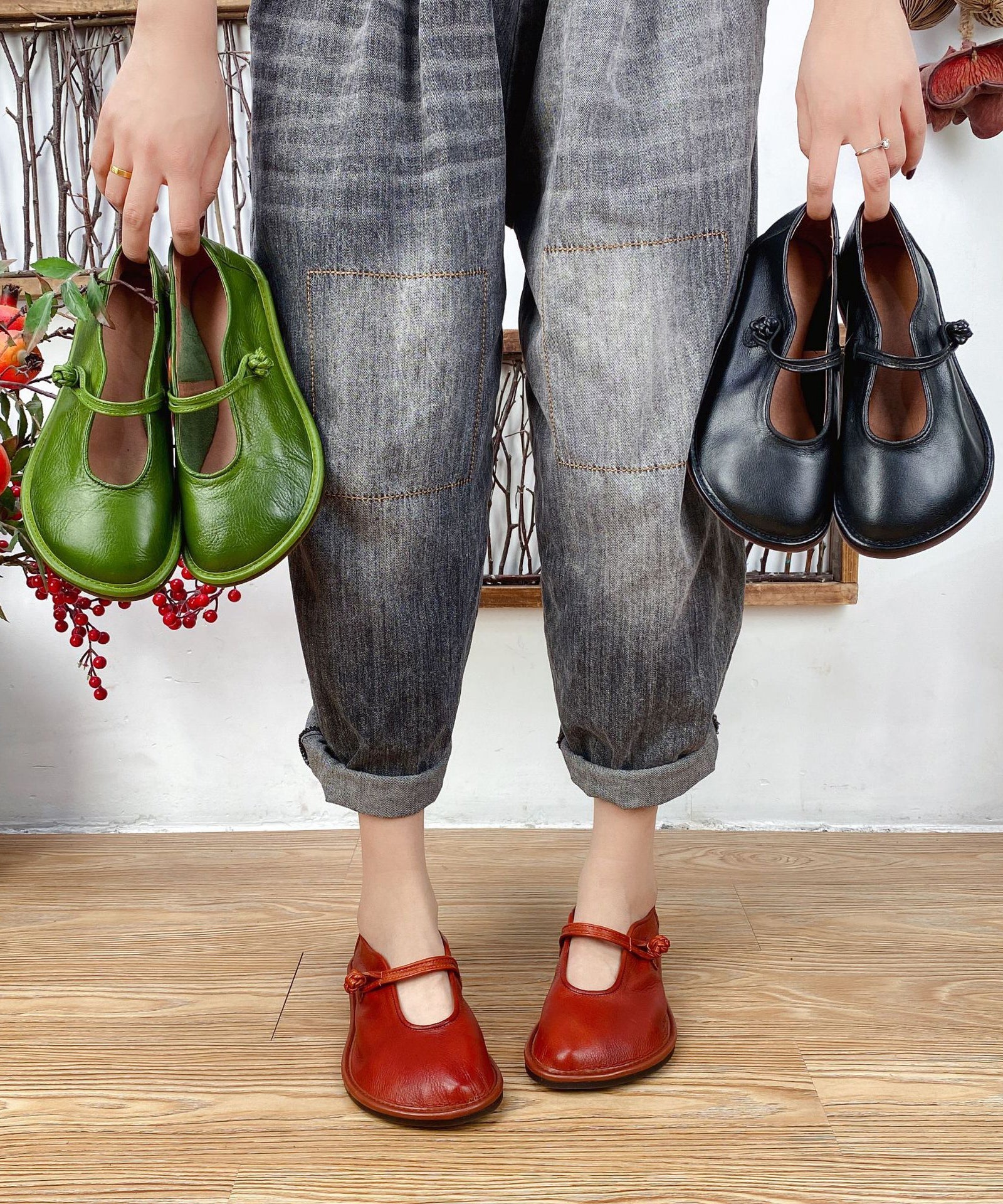 Splicing Flat Shoes For Black Cowhide Leather