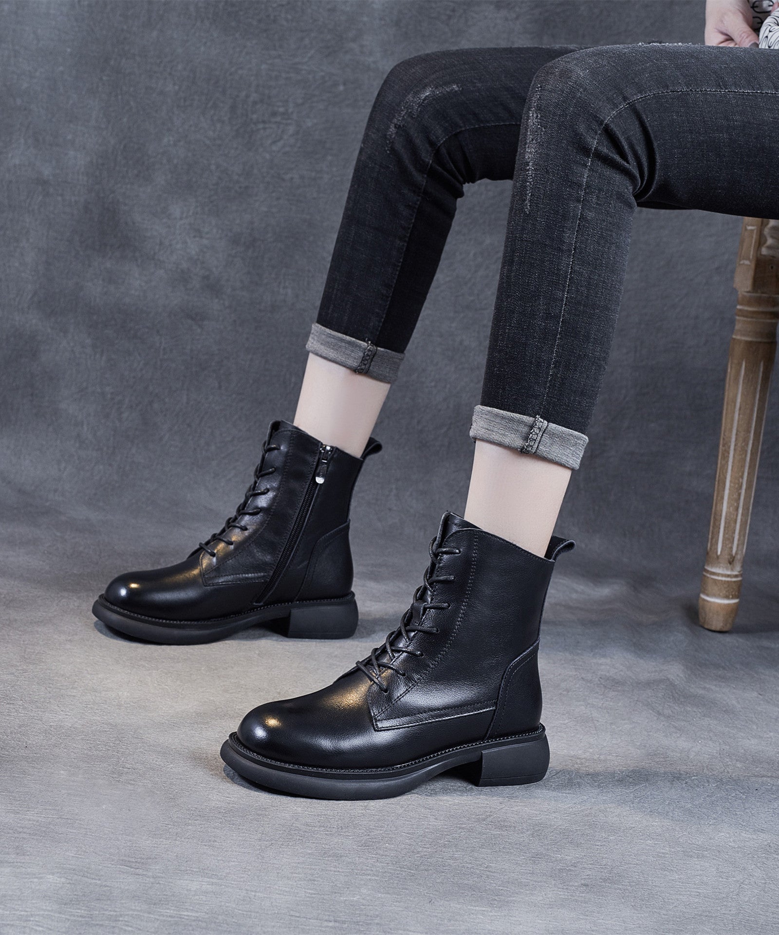 Black Lace Up Warm Fleece Cowhide Leather Ankle Boots