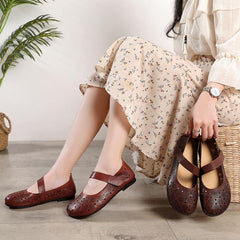 Hollow Out Brown Flat Feet Shoes Buckle Strap Flat Shoes