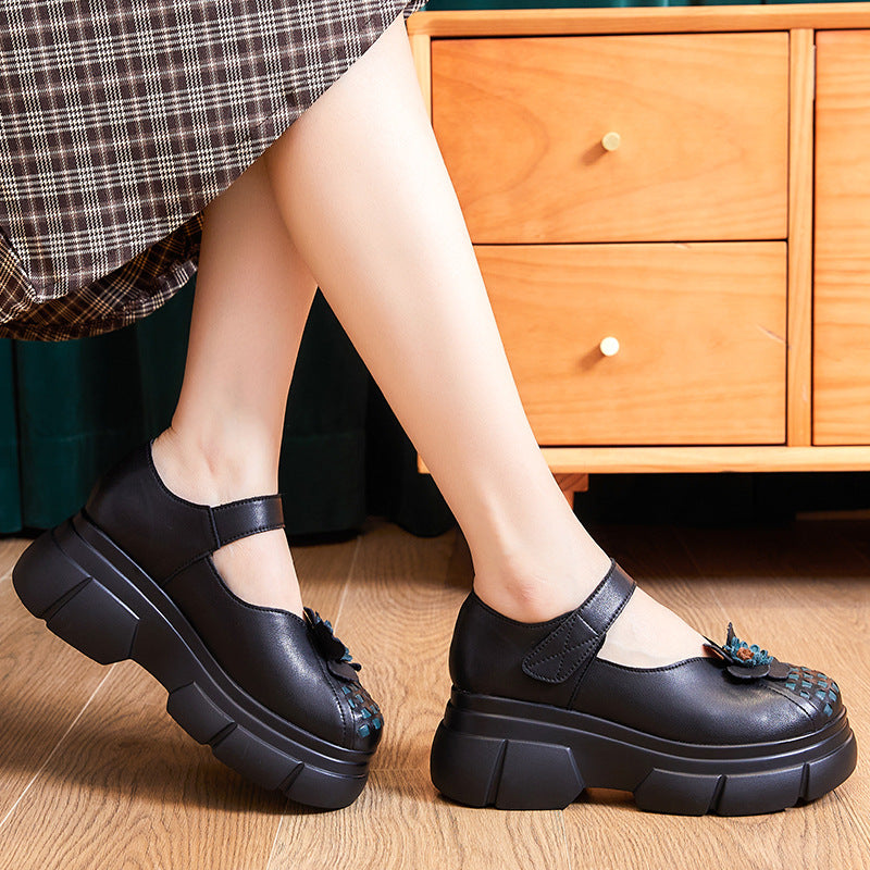 Retro Flower Plaited Leather Casual Shoes