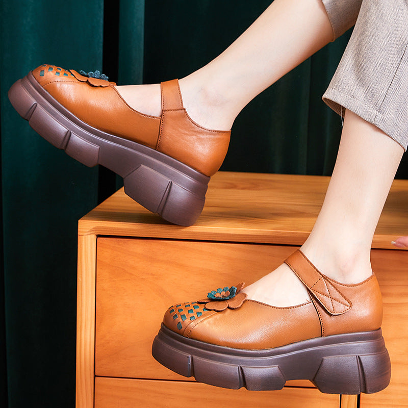 Retro Flower Plaited Leather Casual Shoes