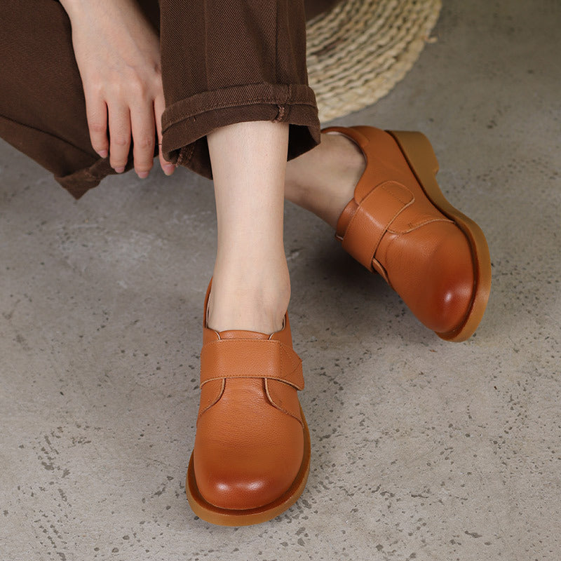 Retro Soft Leather Flat Casual Shoes