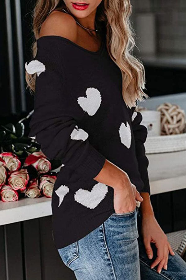 Color-blocked Heart-patterned Long-sleeved Loose Knit Sweater